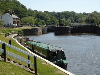 Saltersford lock